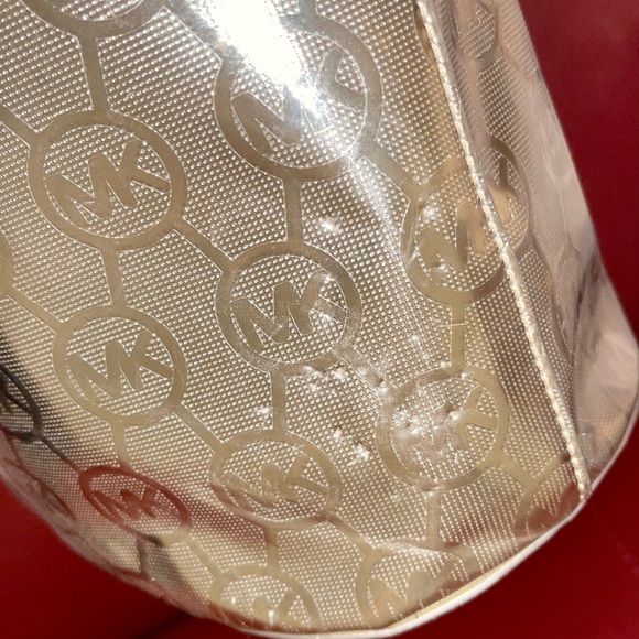 MICHAEL KORS METALLIC GOLD LOGO HANDBAG USED CONDITION - Picture 10 of 15